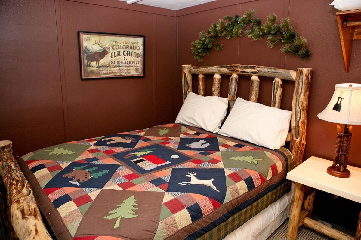 Triple R Cottages- 5 Cabin Estes Park Eksteriør bilde